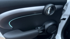 MINI Hatchback 1.5 Cooper Exclusive 5dr Auto Petrol Hatchback